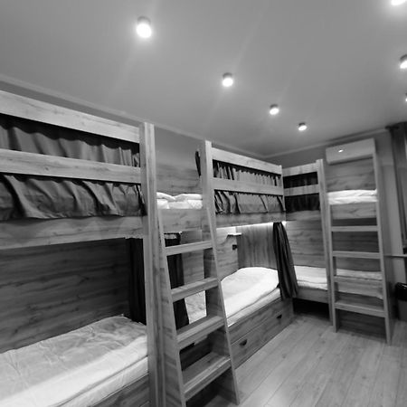 Cozy Hostel Bishkek Exterior foto