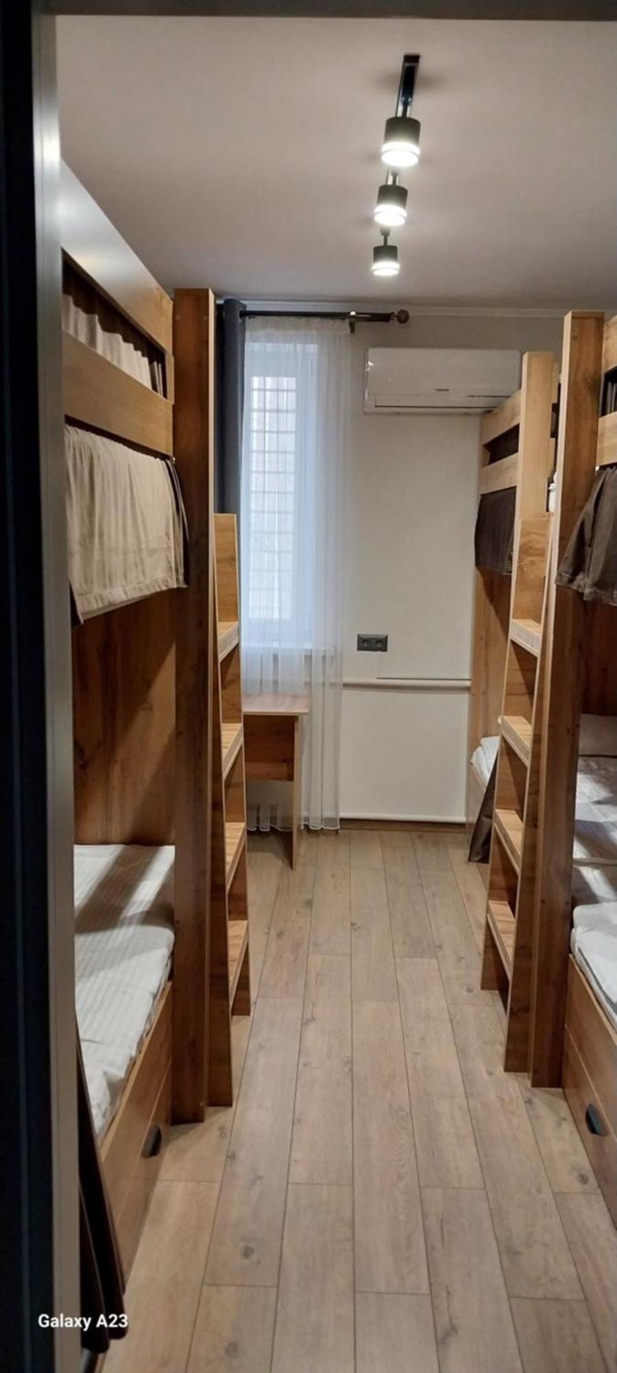 Cozy Hostel Bishkek Exterior foto